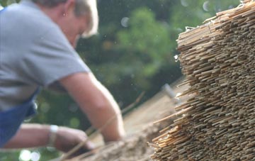 professional Straid thatchers